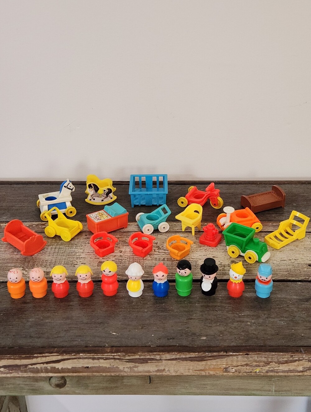 😁Vintage Fisher-Price Little People Lot 28 pieces